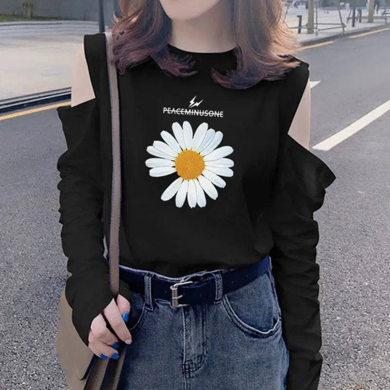 Autumn Winter Korean Fashion O-Neck Hollow Out Tee Shirt for Women