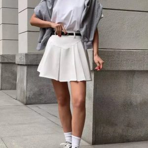 Y2K Fashion Casualcore Pleated Mini Skirt - Trendy Spring & Summer Outfit Ideas