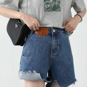 Y2K Fashion Distressed Jean Shorts - Casual Summer Outfits & Outfit Ideas