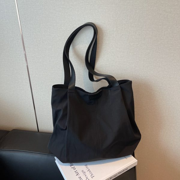 2025 Japanese-Style Large Capacity Tote Bag for Women - Casual Versatile Shoulder Bag for College and Work Commuting
