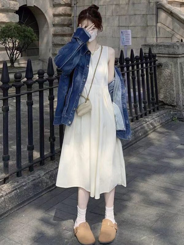 2025 Summer French Romantic Waist-Defined Sleeveless Fairy Long Dress for Petite Sizes - Elegant White Floral Style