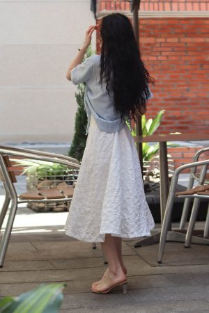 3D Relief Floral Umbrella Skirt with Pockets, High-Waisted A-Line, Vintage Black and White, Women's Spring Summer Fashion