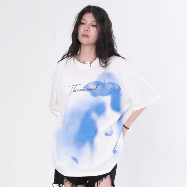 Abstract Butterfly Graphic Short Sleeve T-Shirt for Women - Trendy Hip-Hop Loose Fit Tee Inspired by Nature and Niche Designs
