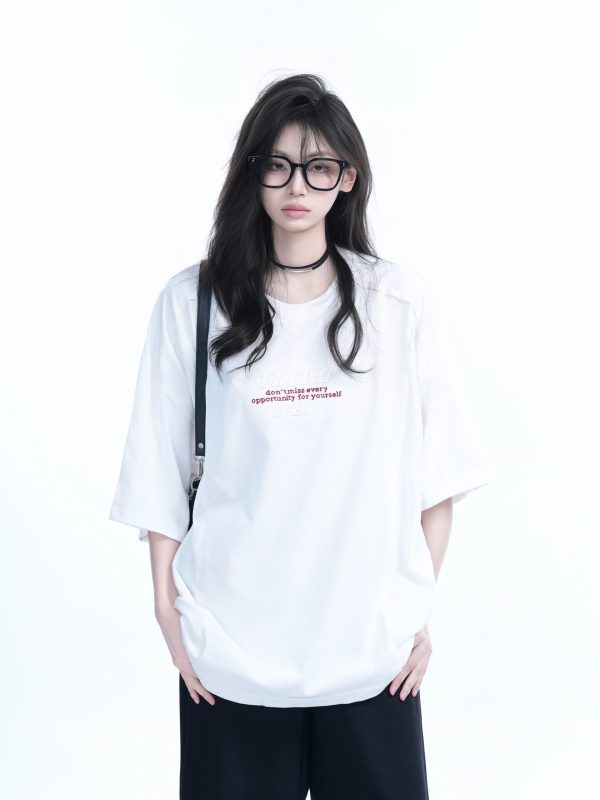 American Retro Embroidered Black Short-Sleeve T-Shirt for Women - Oversized Loose Fit, Trendy Summer Style