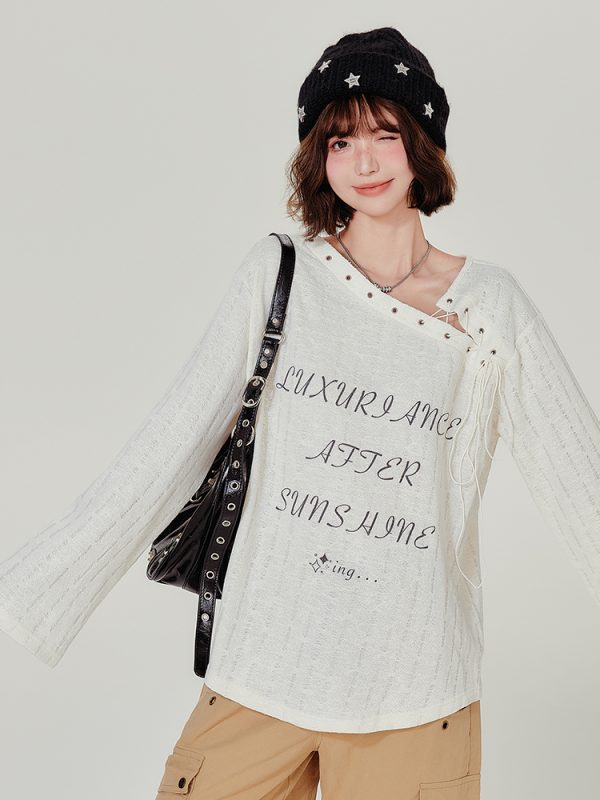 American Retro Hollowed-Out Long Sleeve T-Shirt for Women - Loose Fit, Niche Style, Autumn 2023 Fashion