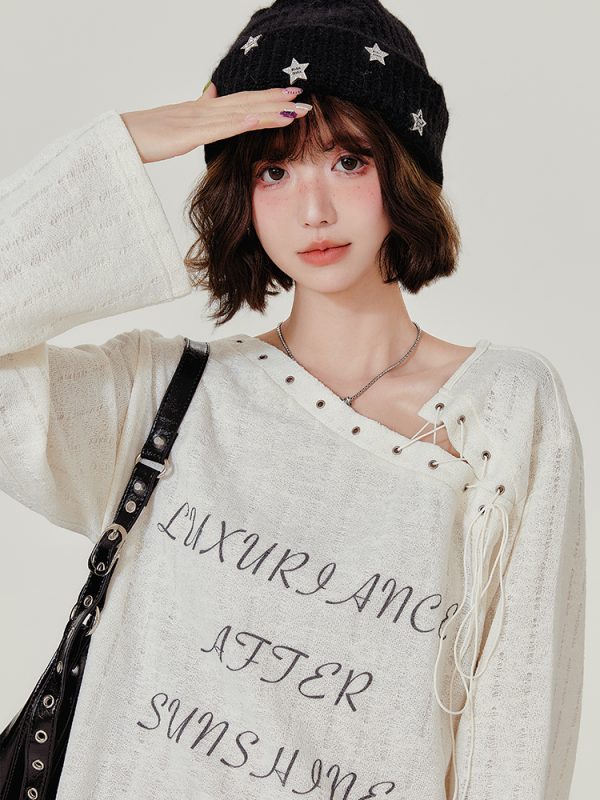 American Retro Hollowed-Out Long Sleeve T-Shirt for Women - Loose Fit, Niche Style, Autumn 2023 Fashion