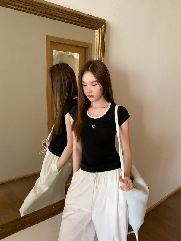 American Retro Letter Embroidery Color-Blocking U-Neck Short Sleeve T-Shirt for Women - Summer Slim Fit 90s Style Top
