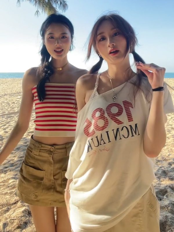 American Retro Off-Shoulder T-Shirt for Women, Summer Letter Print, Oversized Loose Short Sleeve, Trendy Y2K Shoulder-Baring Top
