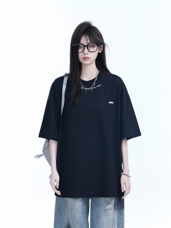 American Retro Oversized White Short Sleeve T-Shirt for Women - Summer Casual Loose Fit with Sit and Eat Until the Mountains Are Empty Design