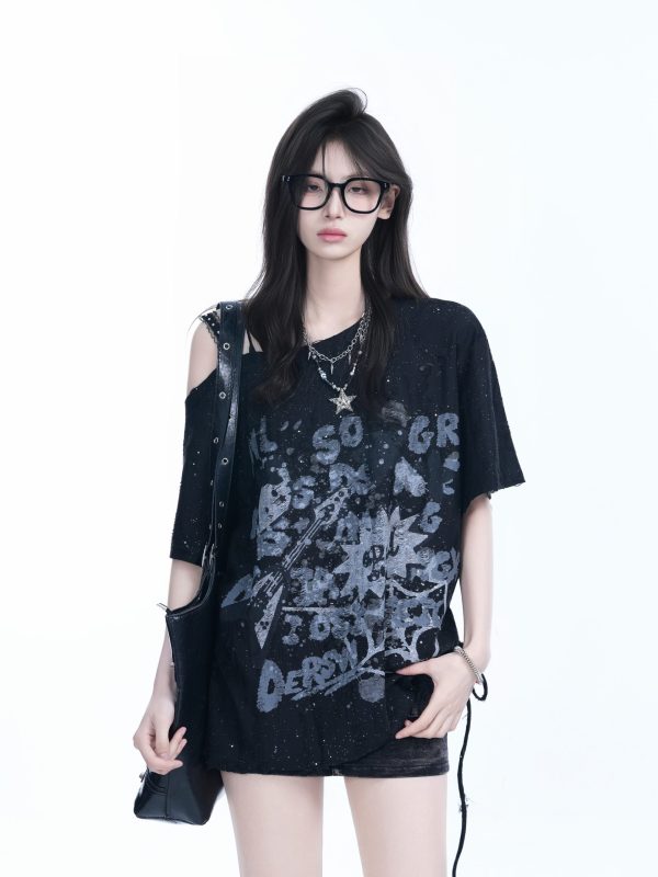 American Retro Sit and Eat Graffiti Off-Shoulder Short Sleeve T-Shirt for Women, Loose Fit, INS Style, Y2K Aesthetic