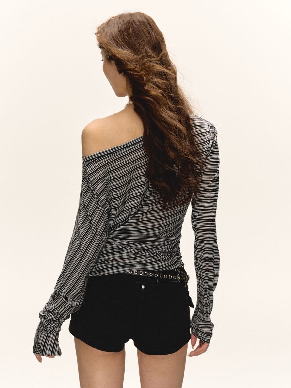American Retro Striped Off-Shoulder T-Shirt for Women - Lightweight Pleated Slim Fit Top, Spring/Summer 90s Trend