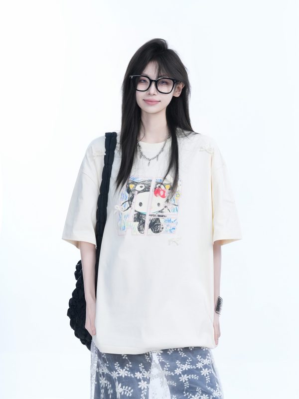 American Retro Style Black Short-Sleeve T-Shirt for Women with Kitty Cat Graffiti, Loose Round Neck, Y2K Vibe, Casual Fashion Top