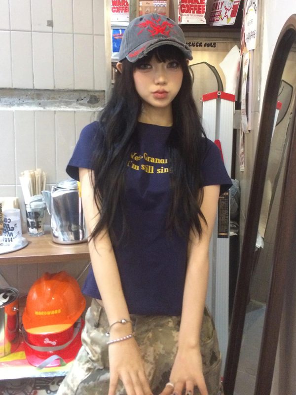 American Style Vintage Slim-Fit Cropped T-Shirt for Women - Summer Slogan Printed Short Sleeves