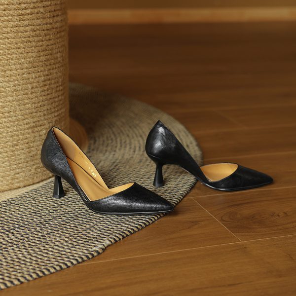 Artistic Retro Genuine Leather High Heels for Women - Pointed Toe, Shallow Mouth, Thin Commuting Shoes, French Style
