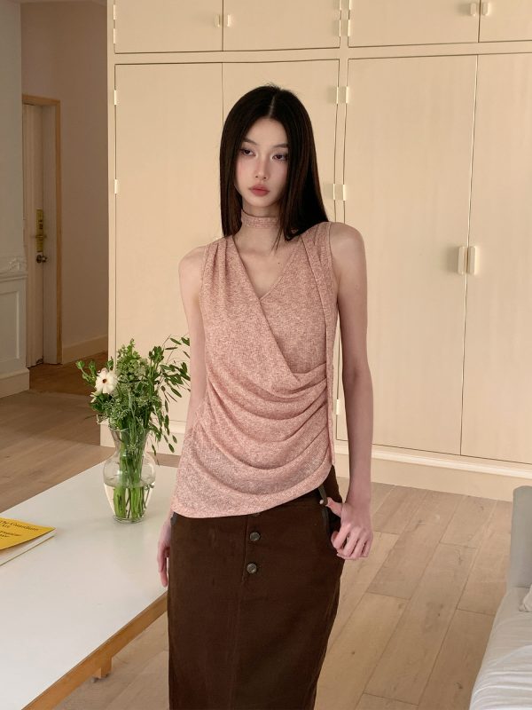 Asymmetrical Hem Pleated Halter Top - Flowy Summer Design with Side Waist Detail