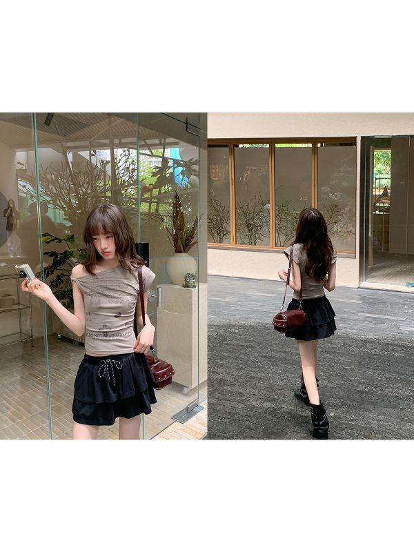 Asymmetrical Shoulder Digital Print T-Shirt for Women - Summer 2025 Slim Fit Elegant Top, Trendy 90s Style