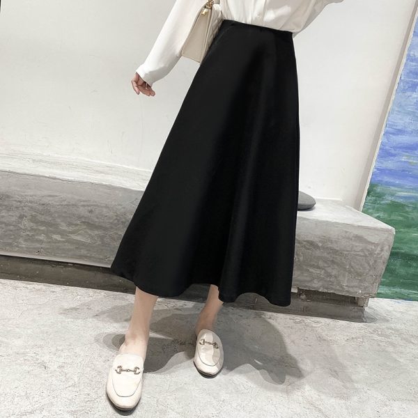 Black A-line Midi Skirt for Women - Slimming Spring/Summer Style with Diagonal Texture, Pockets, and 3D Tailoring