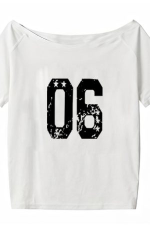 Black Asymmetrical Shoulder Short Sleeve Off-Shoulder T-Shirt with Digital Print â€“ Trendy Women's Casual Summer Top in American Style