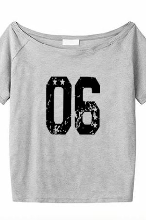 Black Asymmetrical Shoulder Short Sleeve Off-Shoulder T-Shirt with Digital Print â€“ Trendy Women's Casual Summer Top in American Style