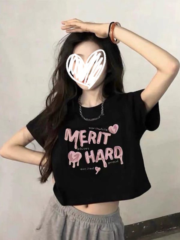 Black Cropped Short-Sleeve T-Shirt for Women - Youthful Summer Style for Petite Students and Big Kids, Cool and Trendy Fashion