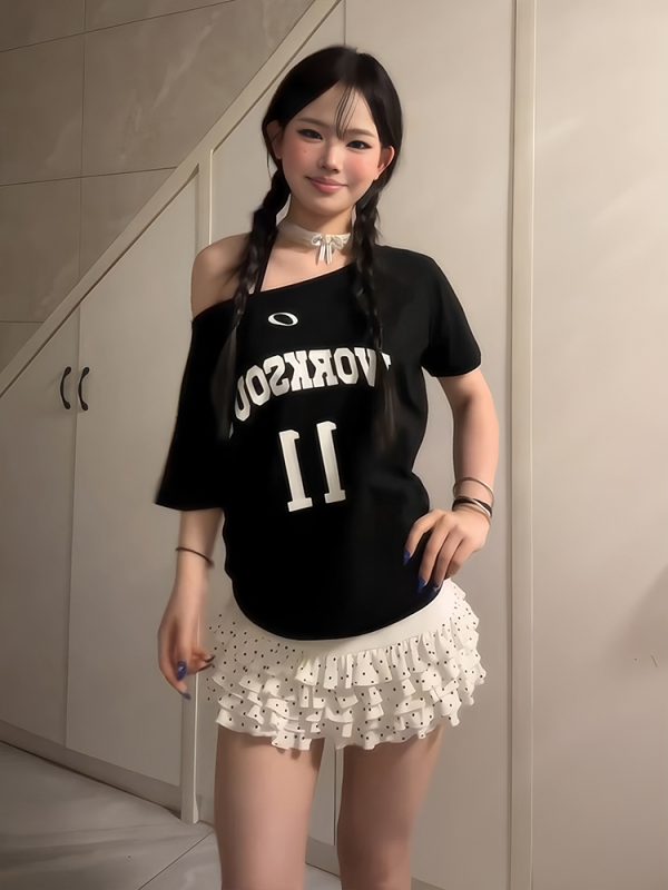 Black Off-Shoulder Short Sleeve Women's T-Shirt - Casual Loose Fit Summer Top with Letter Print - Sexy American Style Fashion