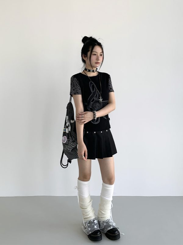 Black Star-Shaped Rivet Pleated Midi Skirt with Layered Design and Versatile Black Strap - Y2K Fashion Essential
