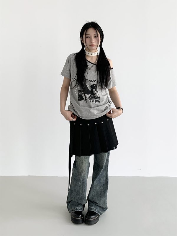 Black Star-Shaped Rivet Pleated Midi Skirt with Layered Design and Versatile Black Strap - Y2K Fashion Essential