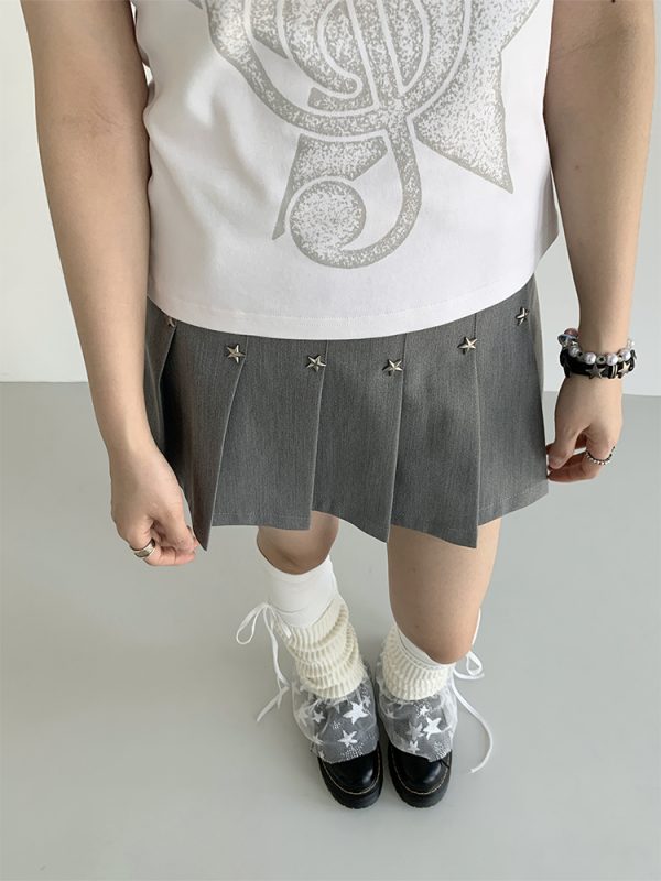 Black Star-Shaped Rivet Pleated Midi Skirt with Layered Design and Versatile Black Strap - Y2K Fashion Essential