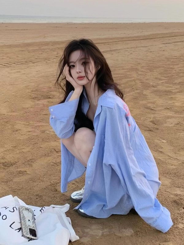 Blue Striped Printed Loose Long Sleeve Shirt with Heartbeat Design for Women - Trendy Y2K Style Top