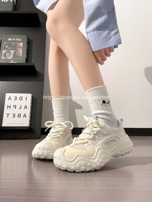 Breathable Mesh Dad Shoes for Women - Lightweight Summer Hiking Sneakers, Versatile White Sports Shoes for Comfort and Style