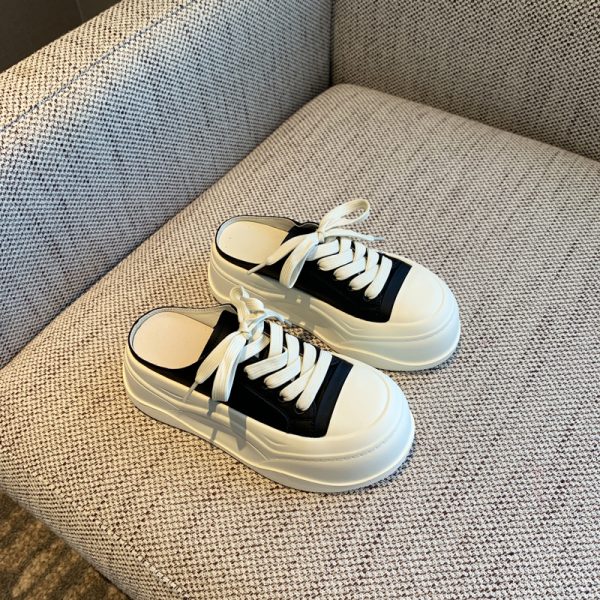 Casual Slip-On Thick-Soled White Slippers for Women - Sweet & Versatile 2025 Style Half-Drag Shoes