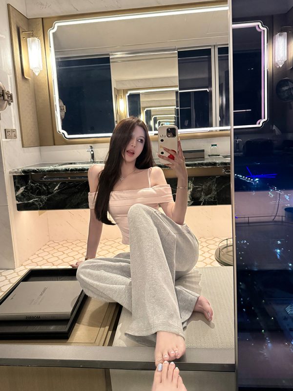Casual Summer Loose Elastic Drawstring Sweatpants for Women - Gray Sports Pants with Freedom and Laziness Level Design