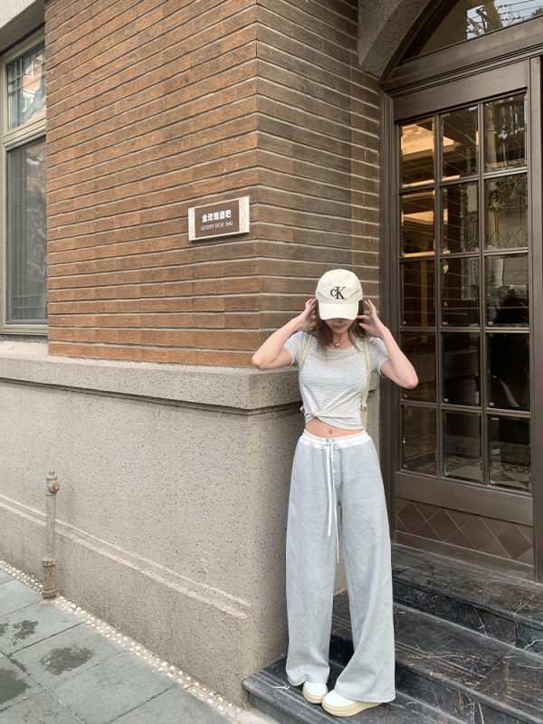 Casual Summer Loose Elastic Drawstring Sweatpants for Women - Gray Sports Pants with Freedom and Laziness Level Design