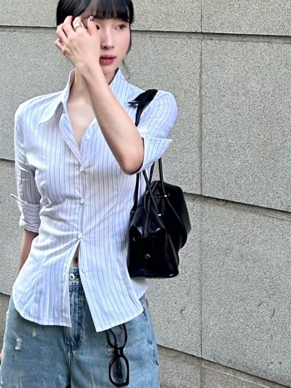 Chic Retro Hong Kong Style Color-Blocked Striped Short Sleeve Shirt for Women - Waist-Cinching Slim Fit Summer Top