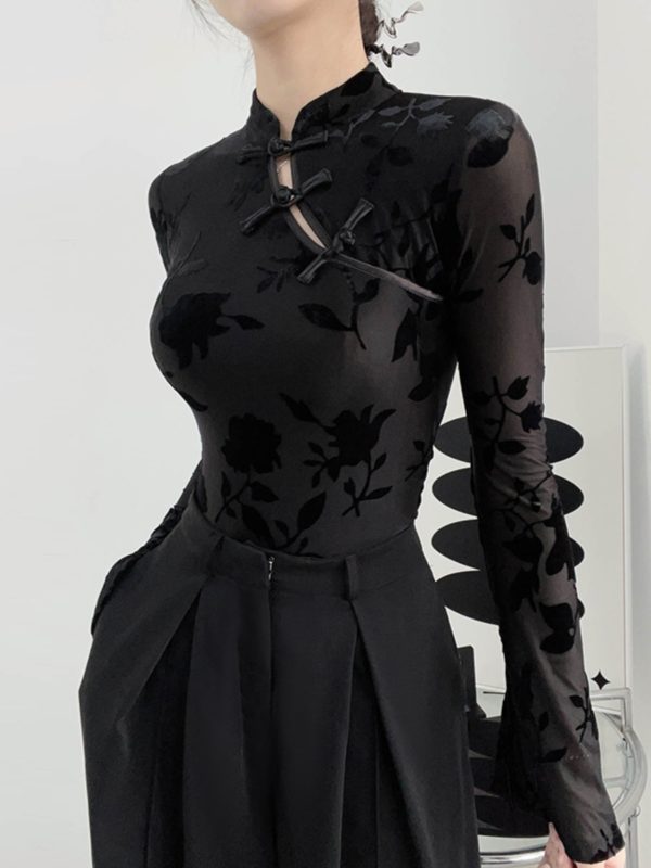 Chinese-Style Velvet Long Sleeve Top with Button Design - Slim Fit Vintage Shirt for Spring and Summer