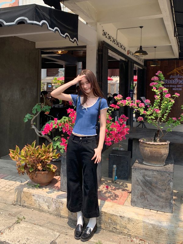 Color-Block Knitted Short-Sleeve T-Shirt for Women - Slim Fit Cropped Top, American Style Summer 2025 Fashion