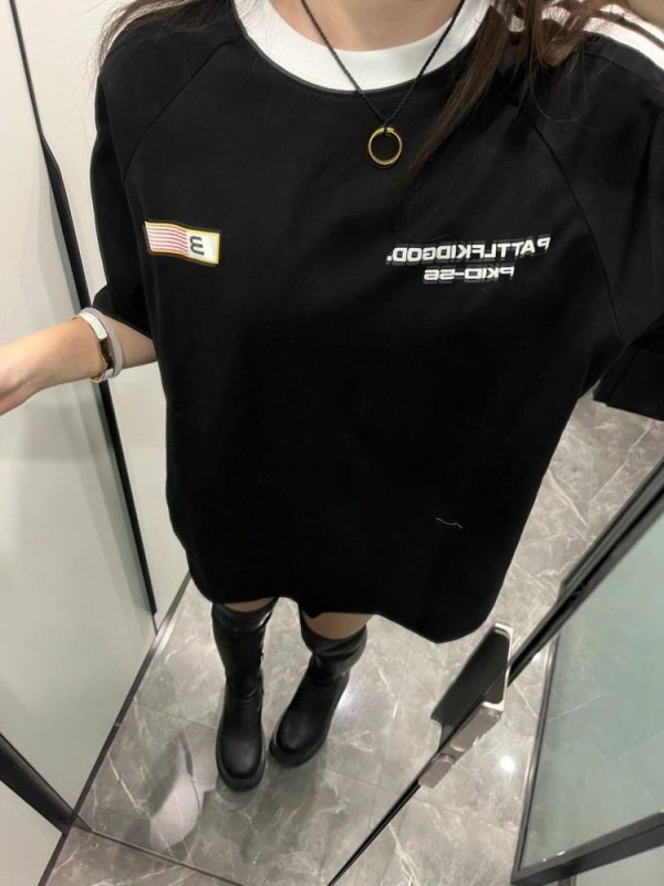 Color-Block Striped Heavy Shoulder Short Sleeve T-Shirt for Girls - American High Street Style, Trendy 2025 Fashion for Teens