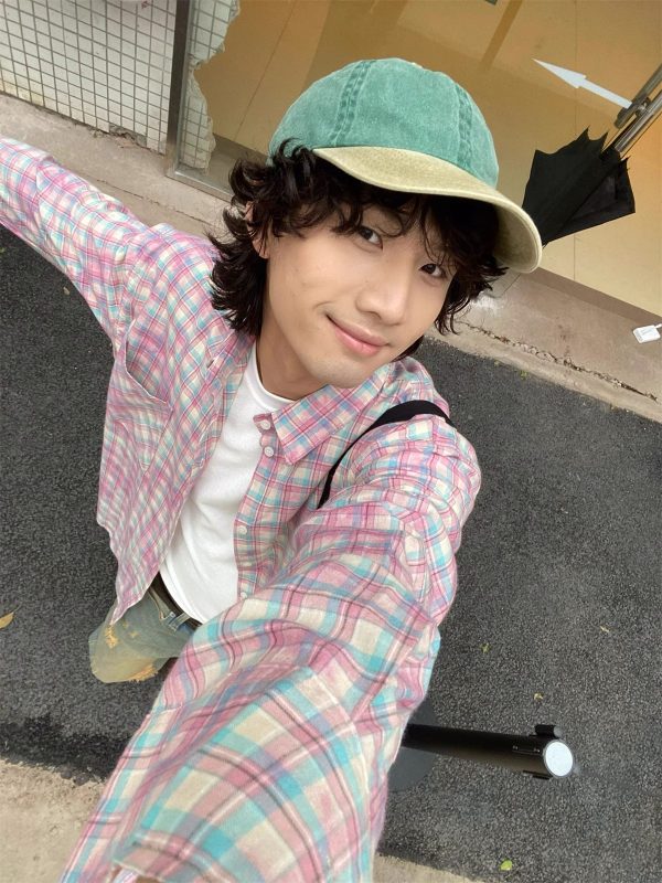 Color-Blocked Patchwork Plaid Long Sleeve Shirt Jacket for Men and Women - Retro Loose Casual Checkered Top for Spring, Summer, Autumn