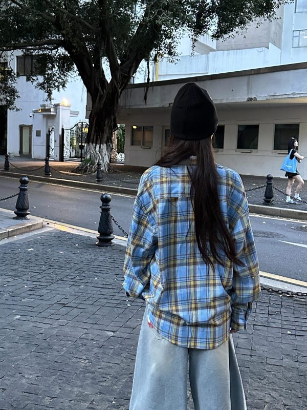 Color-Blocked Plaid Long Sleeve Shirt Jacket for Men and Women - Retro Loose-Fit, Versatile Spring Autumn Top with Pockets