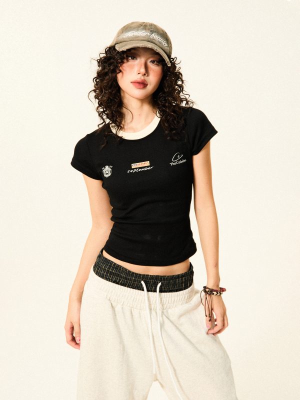Color-Blocked Short Sleeve T-Shirt for Women - Retro Summer Slim-Fit Cropped Top, Casual 90s Sports Style
