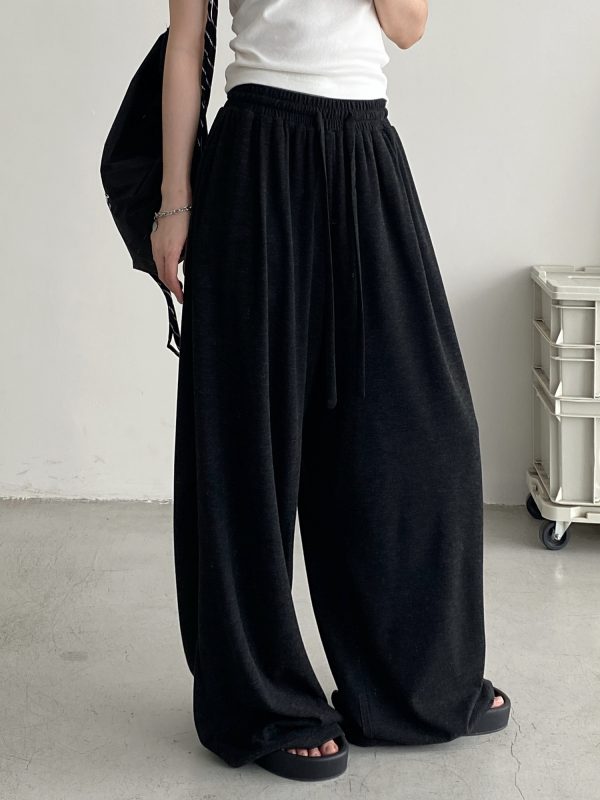 Crispy Soft Wide-Leg Pants for Spring & Autumn - Casual Loose Draped Design, Perfect for Lazy Days and Effortless Style