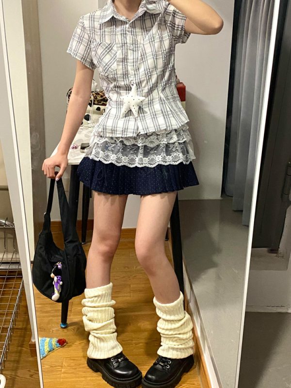 Cropped Vintage Plaid Short-Sleeve Shirt for Women - Slim-Fit Checkered Summer Jacket, College Style Top, Y2K Fashion