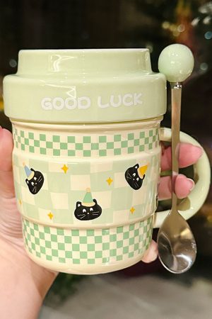 Cute Ceramic Water Cup with Lid, Girly Heart Mug for Iced Americano & Breakfast Milk, Ideal for Coffee Lovers