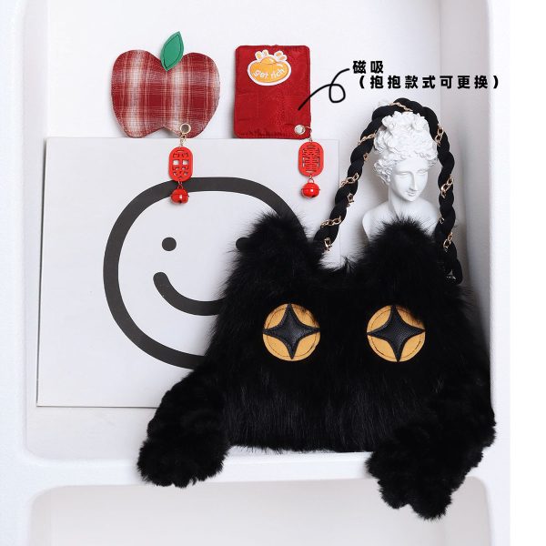 Cute Crossbody Bag with Hugging Cat Design, Adorable New Year Gift, Trendy Korean Style Accessory for Cat Lovers