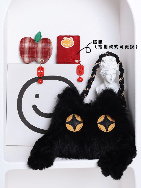 Cute Crossbody Bag with Hugging Cat Design, Adorable New Year Gift, Trendy Korean Style Accessory for Cat Lovers