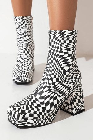 Cute Everyday Outfits, Outfit Inspo Casual Checkered Platform Boots