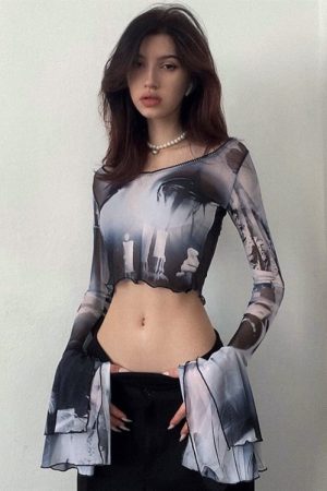 Cute Everyday Outfits, Outfit Inspo Casual Futuristic Flare Sleeves Mesh Top