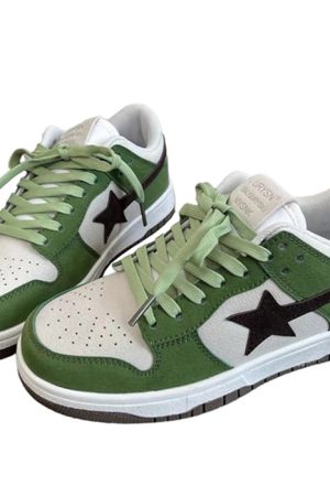 Cute Everyday Outfits, Outfit Inspo Casual Green & Black Aesthetic Star Sneakers