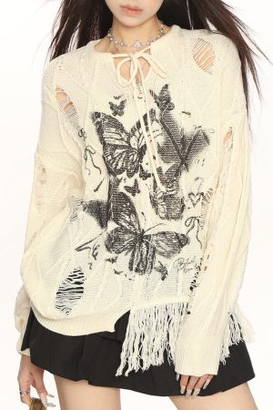 Cute Everyday Outfits, Outfit Inspo Casual Oversized Ripped Sweater with Butterfly Print