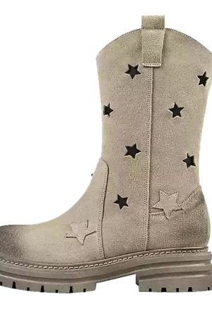 Cute Everyday Outfits, Outfit Inspo Casual Star Cut-Out Boots